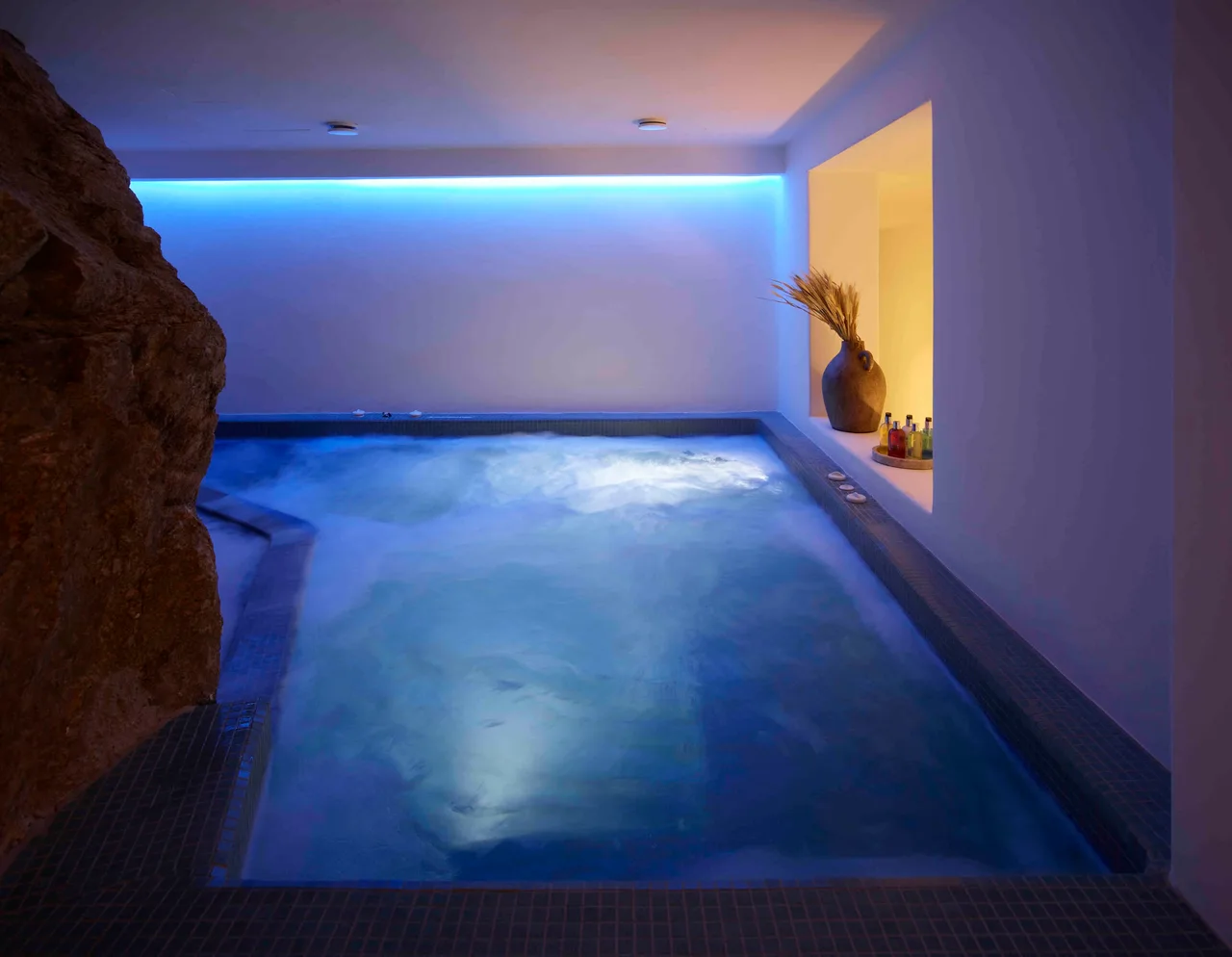 Immaculate Estate Villa with Amazing Furniture photo 5