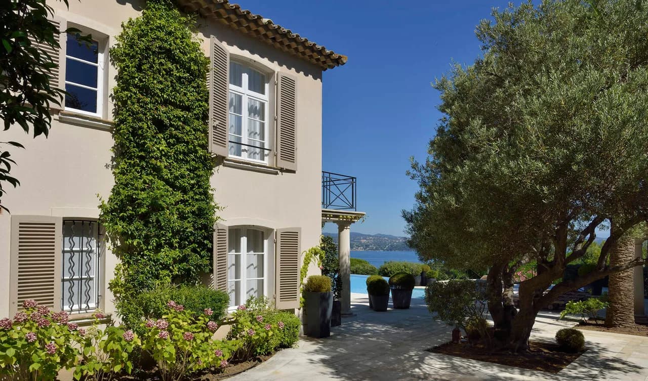 Pretty Villa Within Walking Distance Of The Beach photo 5