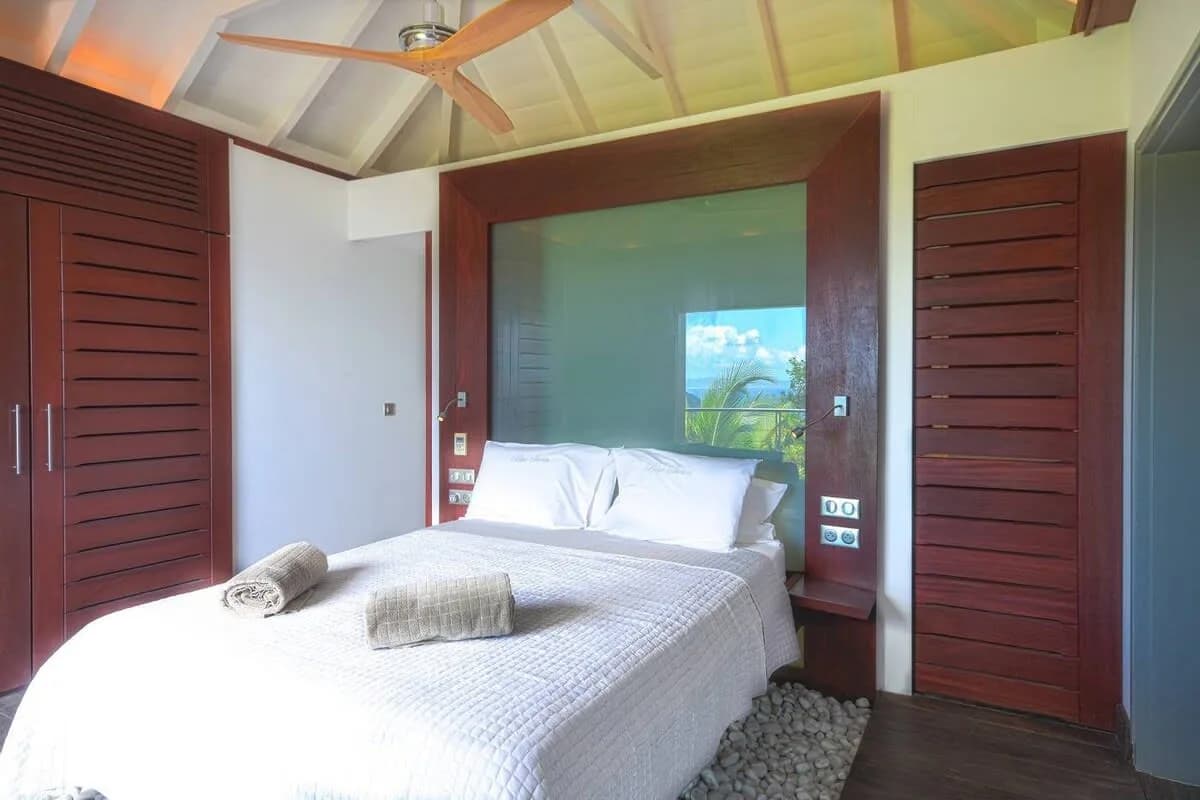 Nestled on a Hill Villa with Amazing Views and Grand Piano photo 5