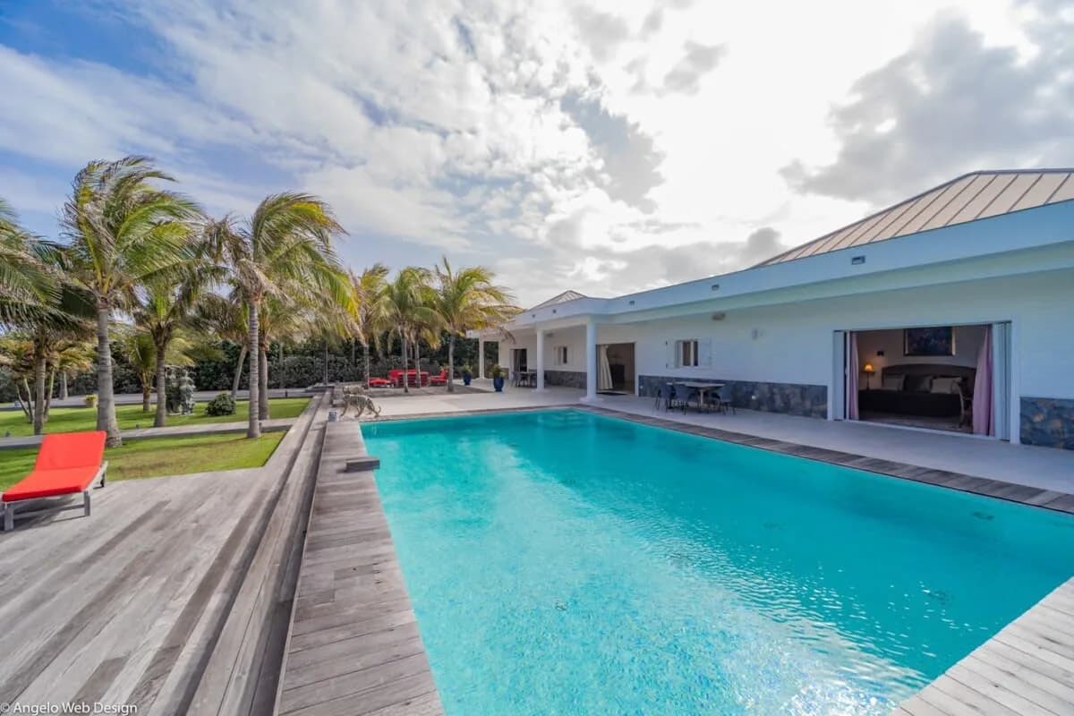 Glorious Sea View Villa with Own Cinema and Gym photo 2