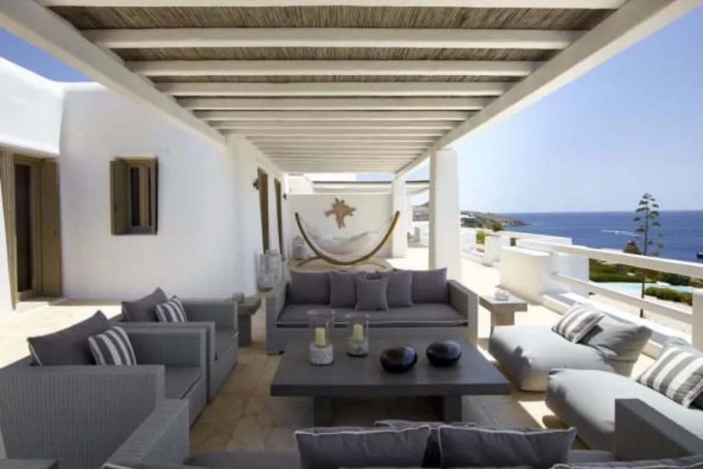 Exceptionally Unique Villa with Superb Amenities photo 2