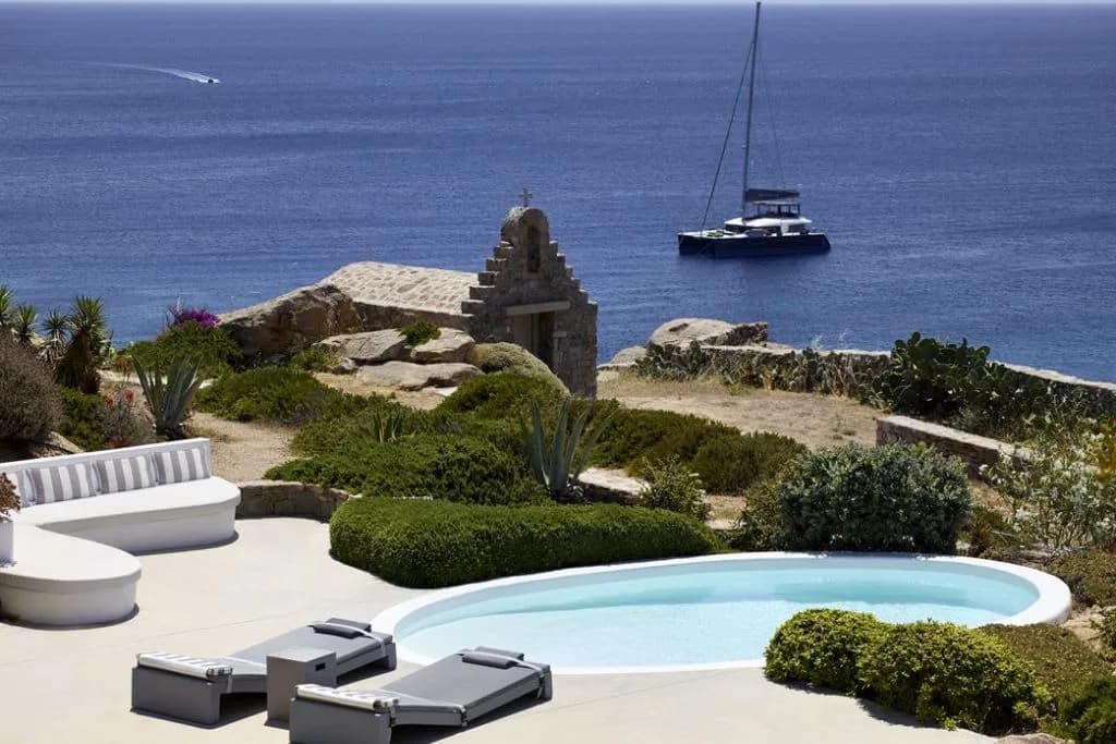 Exceptionally Unique Villa with Superb Amenities photo 5