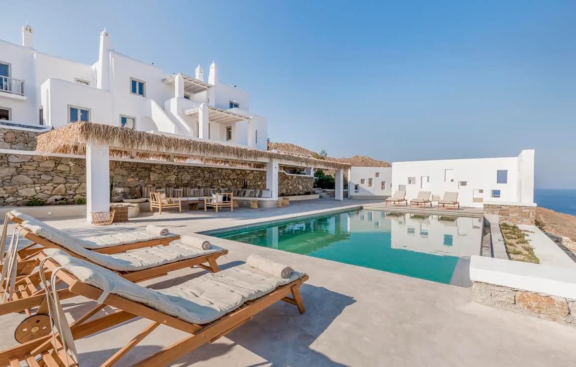 Delightful Area Villa with Amazing Scenes photo 5