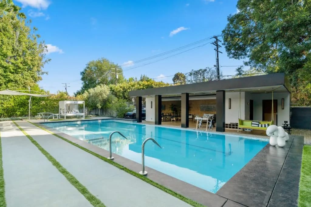 Aesthetic Modern Mansion Villa with Spa photo 2