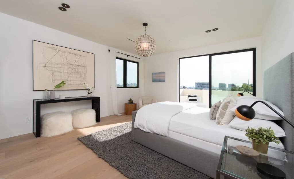 Spanish Styled Villa with Exquisite Amenities photo 4