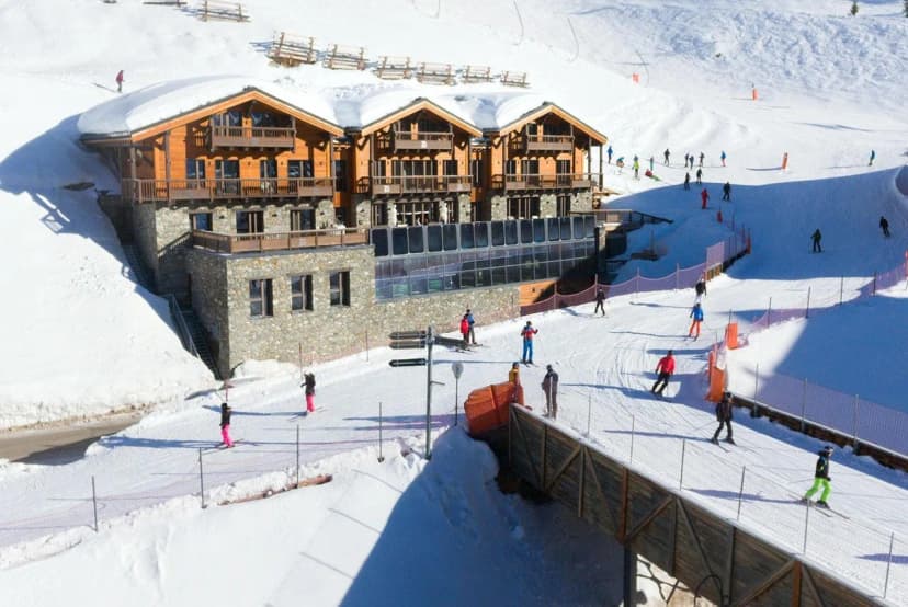 A luxurious chalet from which to enjoy the ski paradise of Val Thorens