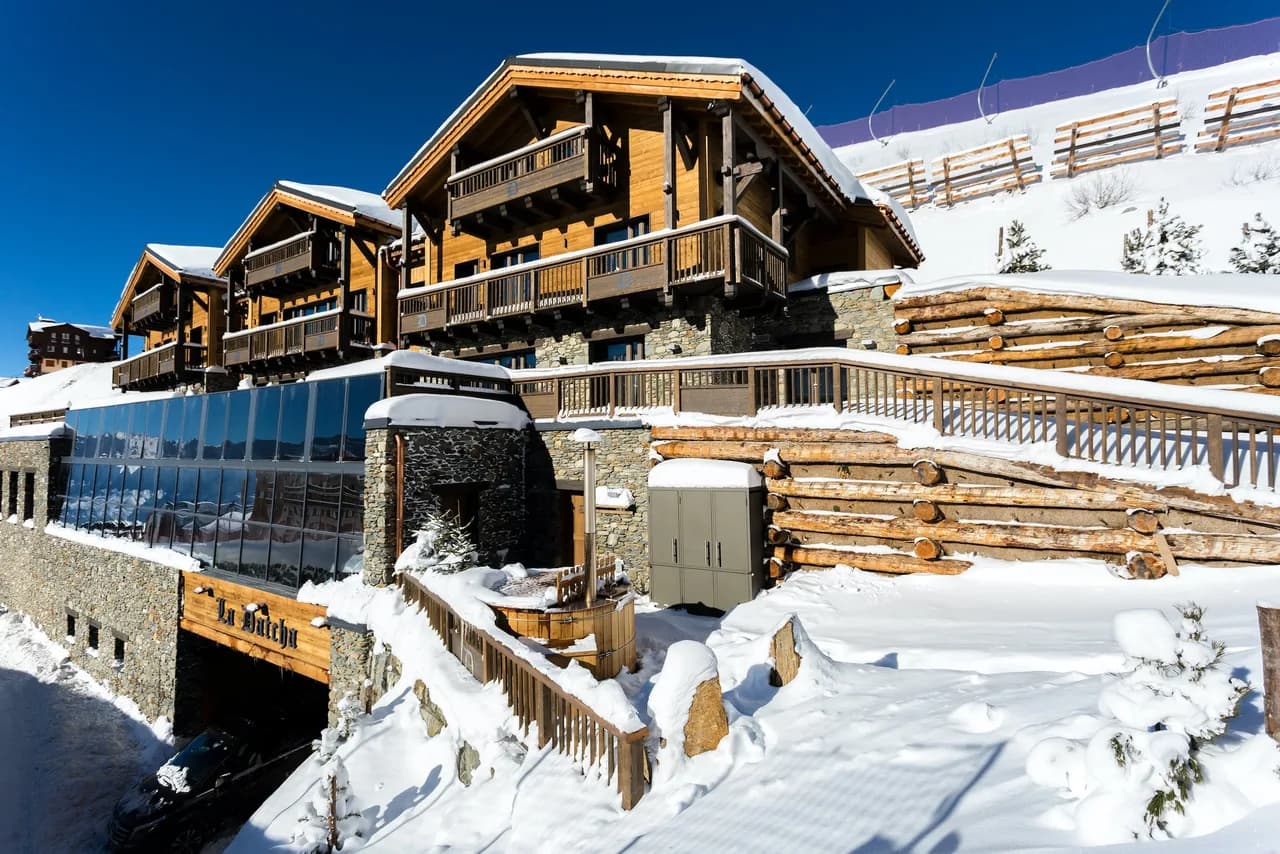 A luxurious chalet from which to enjoy the ski paradise of Val Thorens photo 2