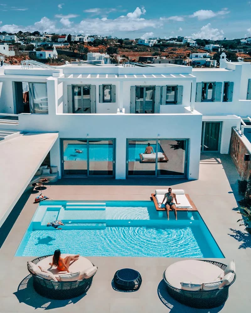 Delightful Living Villa with Suite Amenities