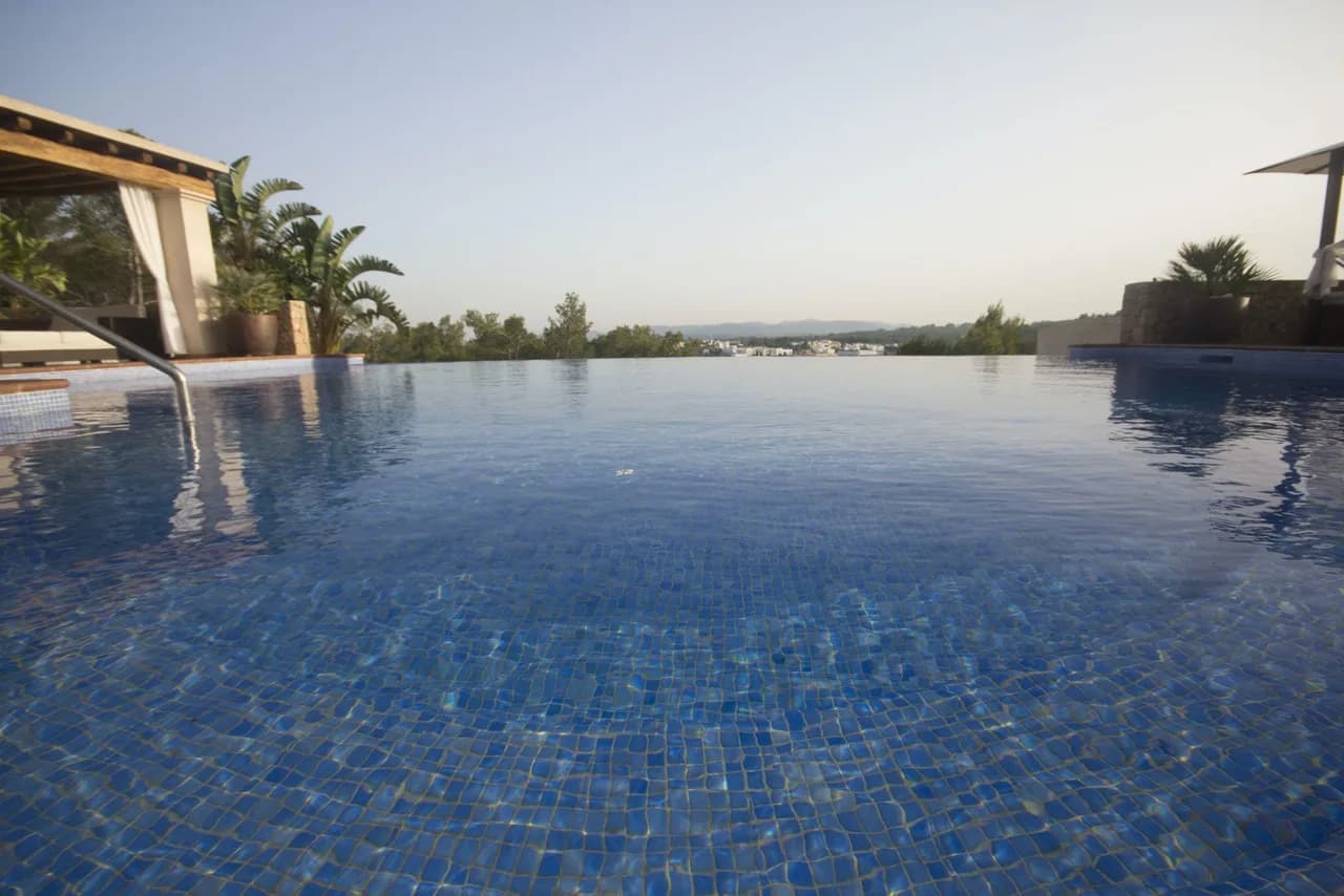 Magnificent Finca-style Property With Peaceful Countryside Views photo 4