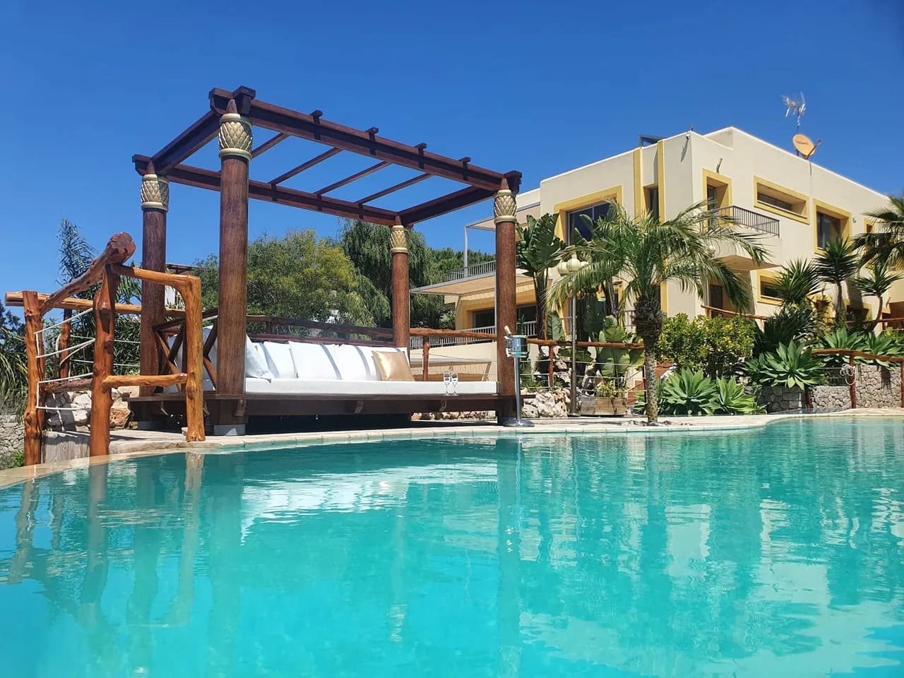 Delightful town house with beautiful pool, close to Ibiza Town