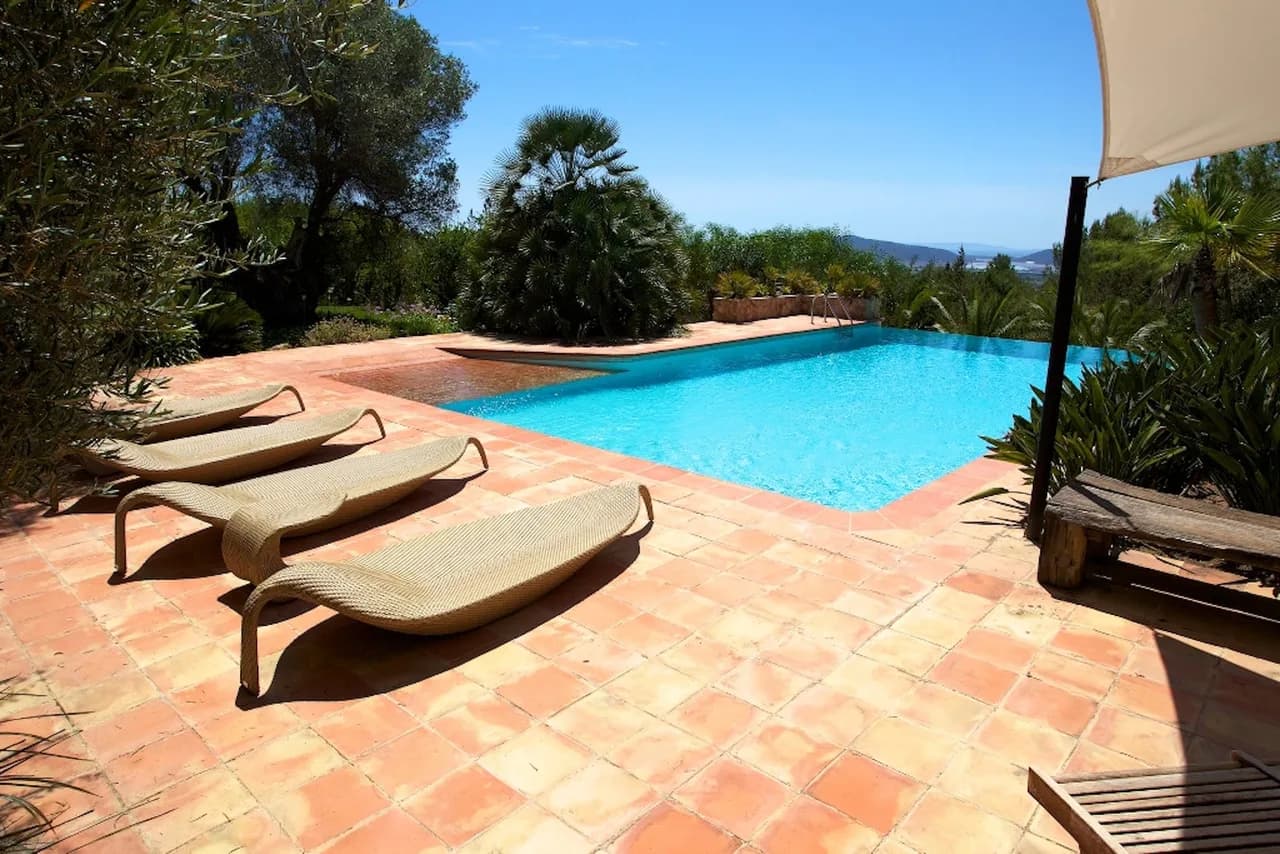 Luxury villa in beautifully landscaped gardens close to Ibiza Town photo 4