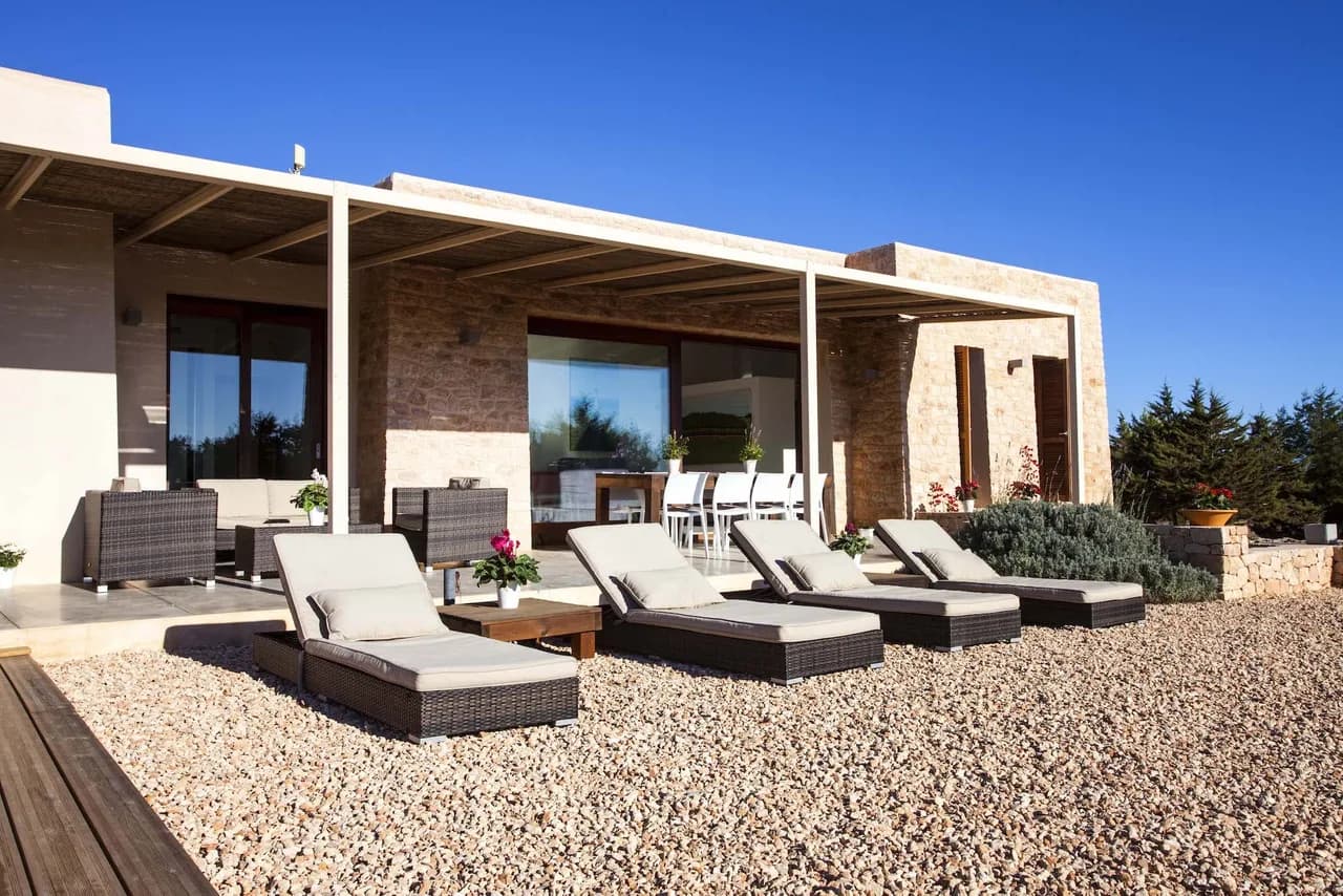 Bright family-friendly 4-bedroom villa located in the heart of Formentera photo 4