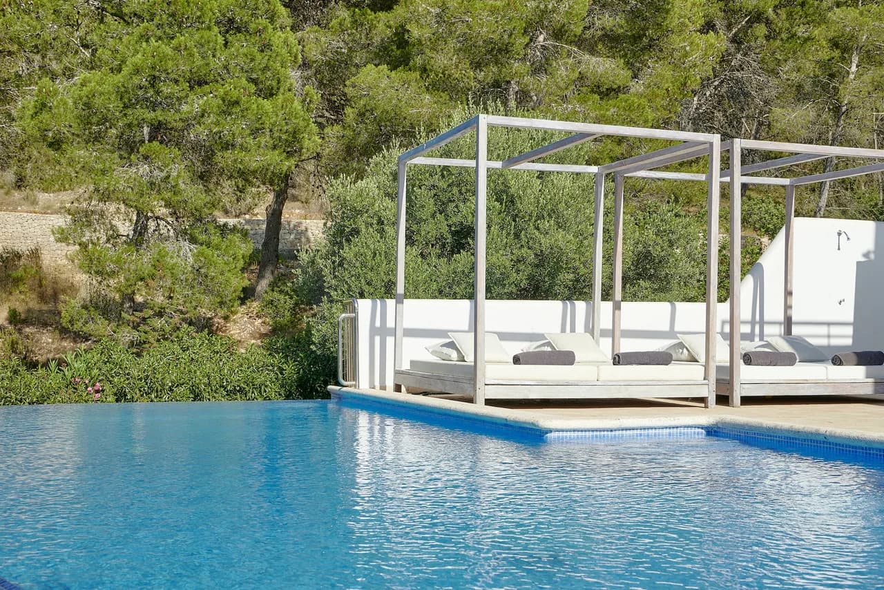 Wonderful family villa within walking distance to all amenities photo 3