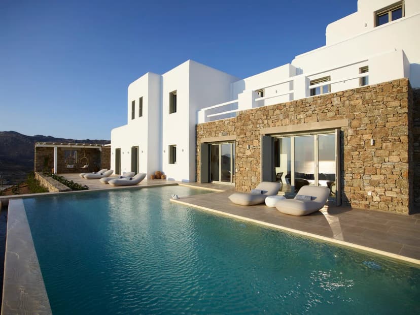 Architecturally Built Villa with Luxurious Furniture