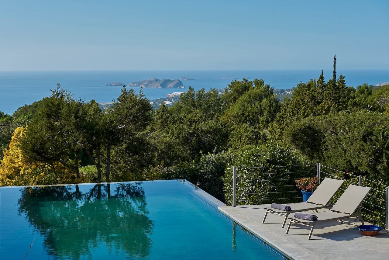 Beautiful Ibizan Retreat Close to the Beaches of Ibiza's West Coast photo 4