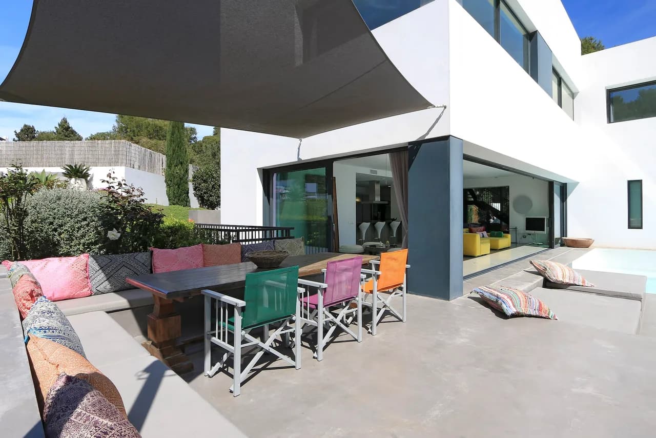 Beautiful Villa With Design-led Interiors and Stunning Pool Space Close to Ibiza Town photo 4