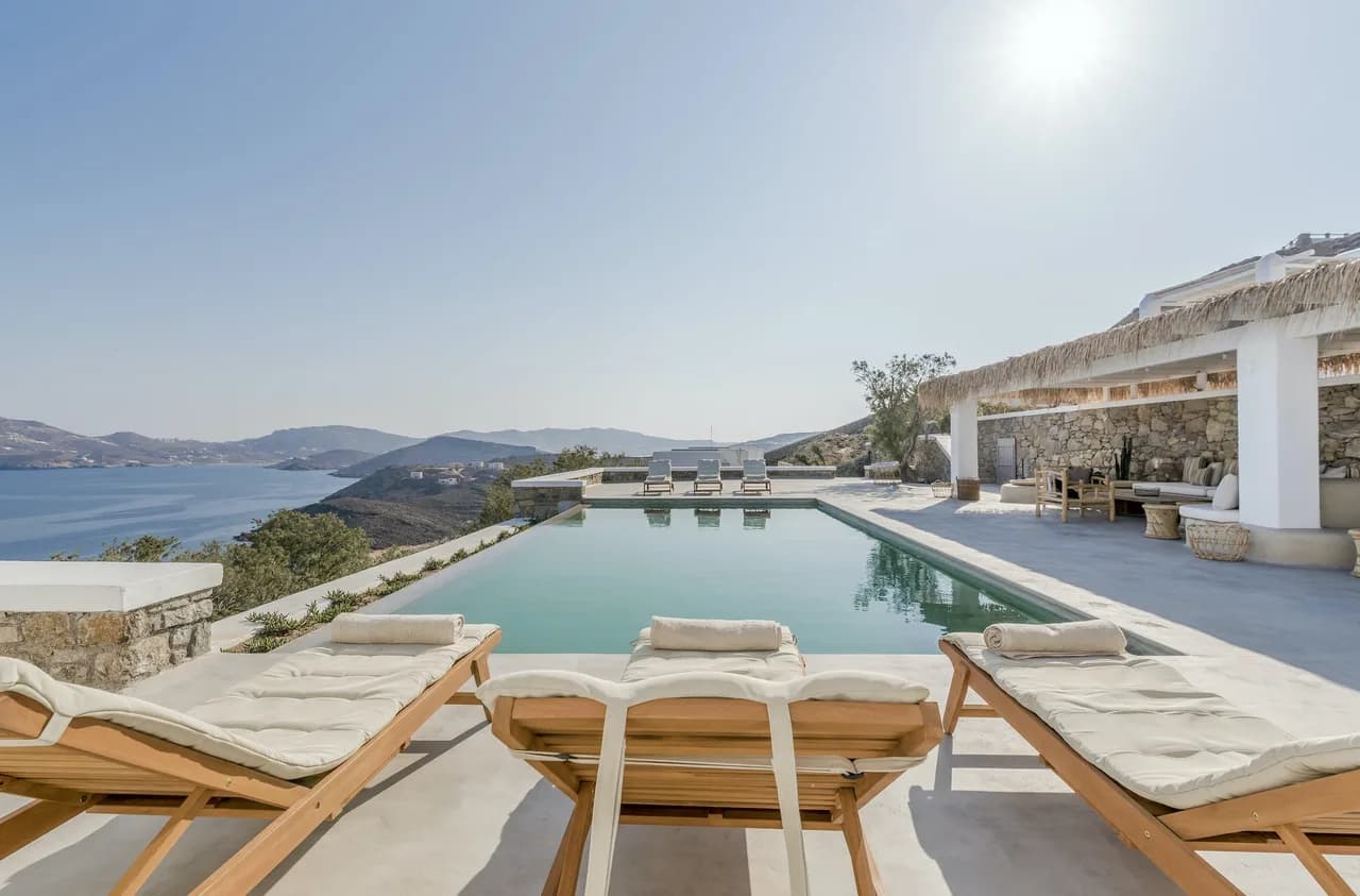 Stunning Villa Situated On A Hillside Above Agios Sostis Beach photo 3
