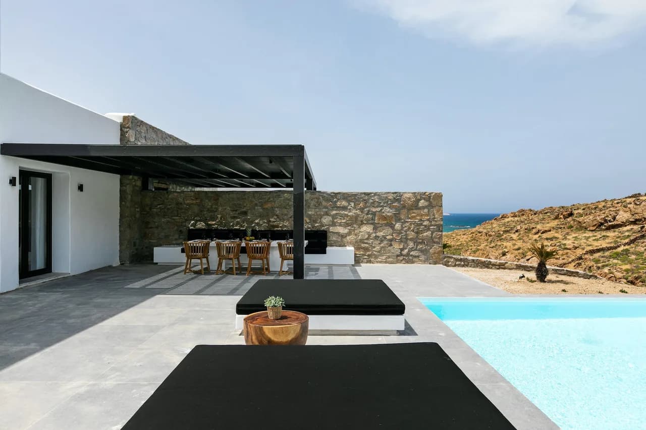Charming Two Bedroom Villa Located in the Countryside photo 5