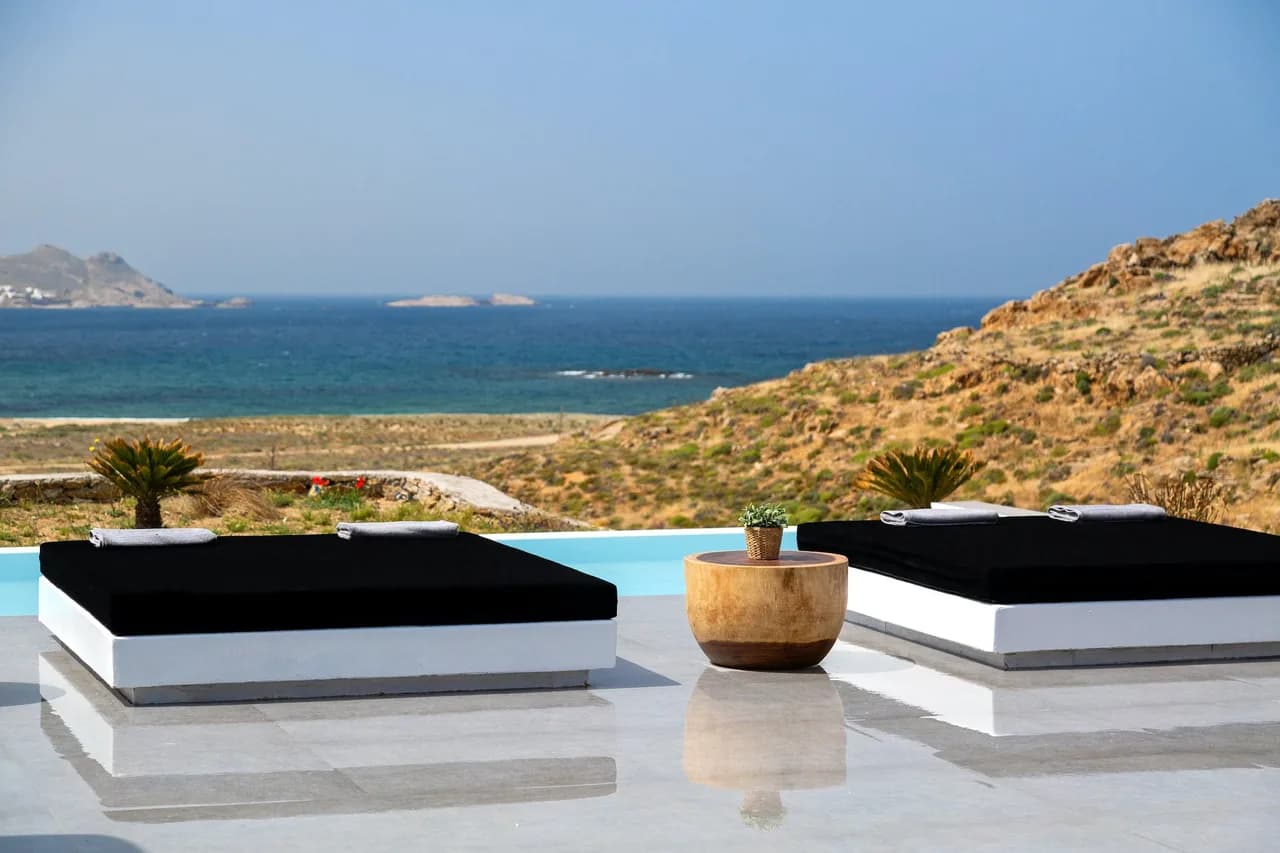 Charming Three Bedroom Villa Located in the Countryside photo 3