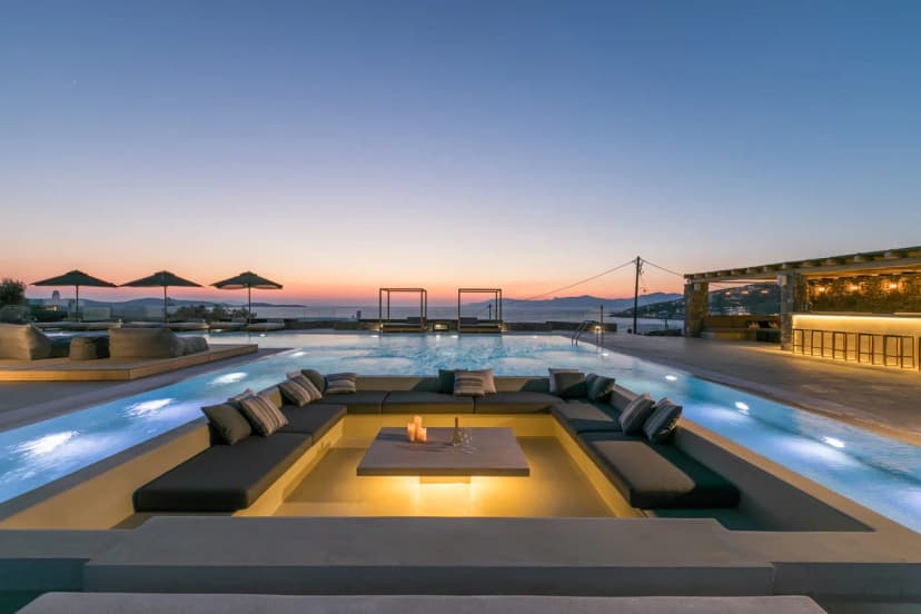 Spectacular Villa, Spaciously Designed to Make the Most of the Idyllic Island Lifestyle
