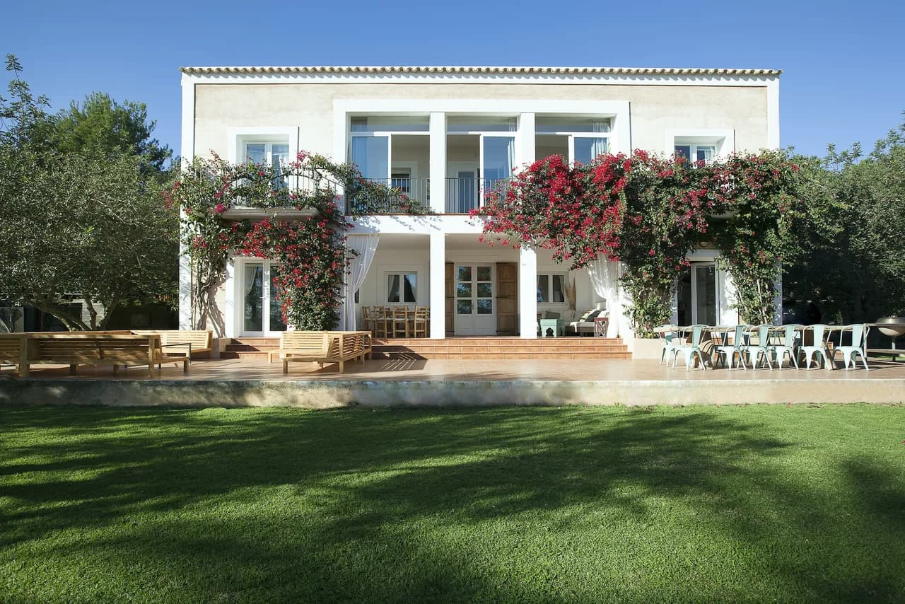 El Loto is a magical mansion nestled in the Ibizan countryside located at the heart of Loto photo 2
