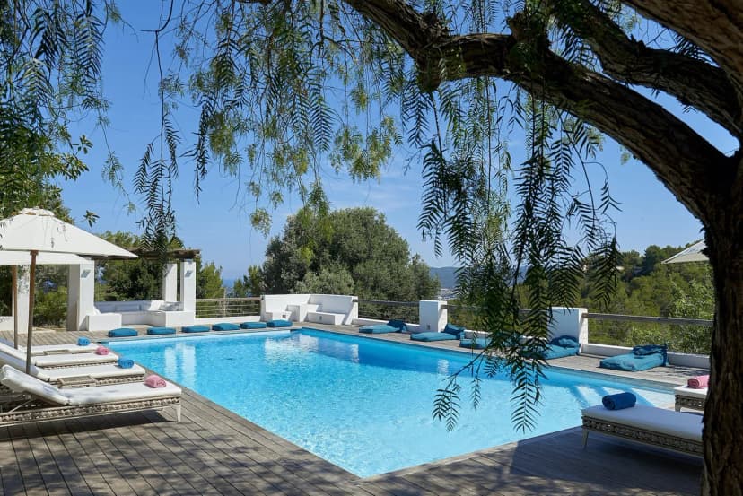 Idyllic villa in a traditional Ibicenco style in a glorious rural location