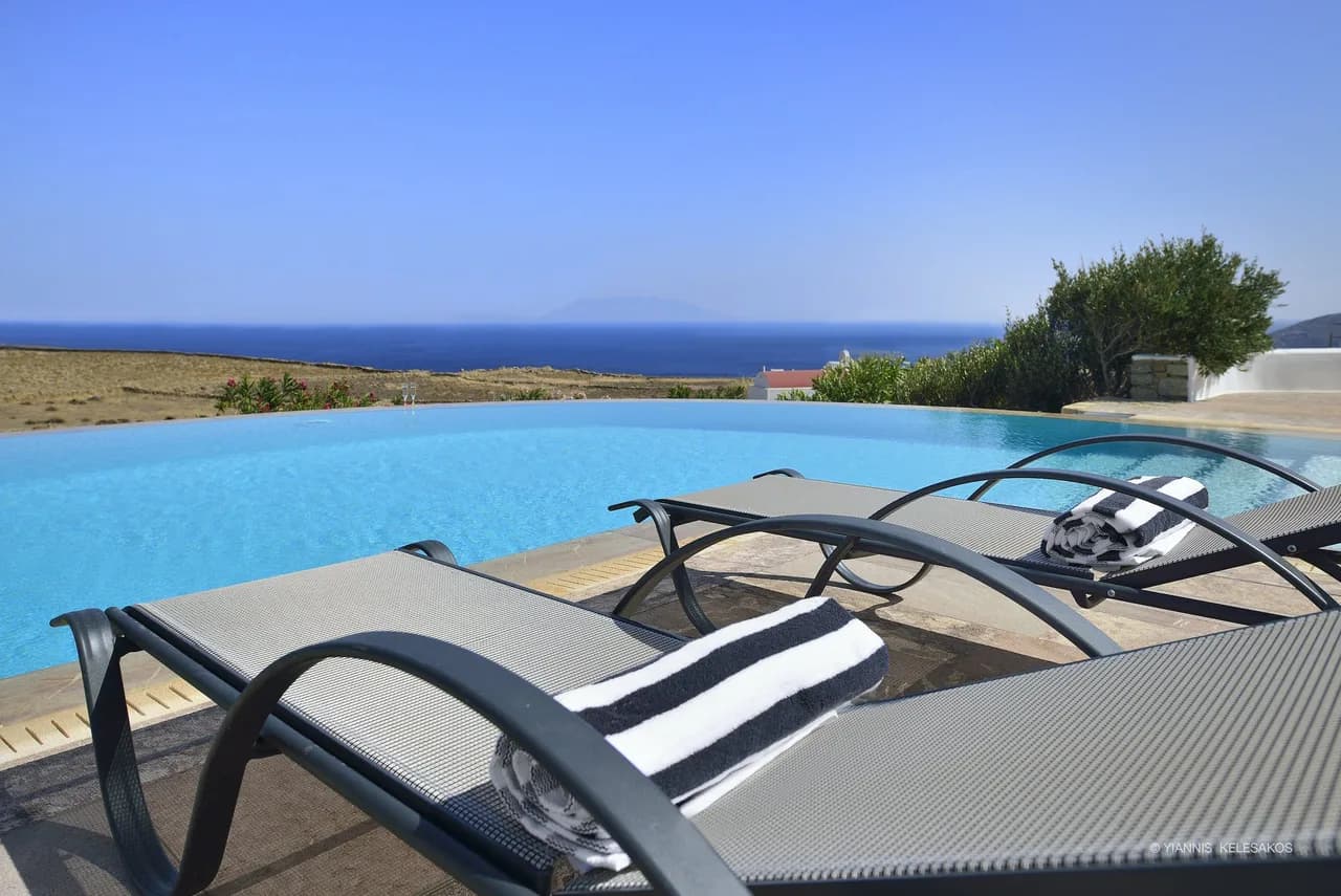 A Traditional Beauty With Panoramic Sea Views photo 3