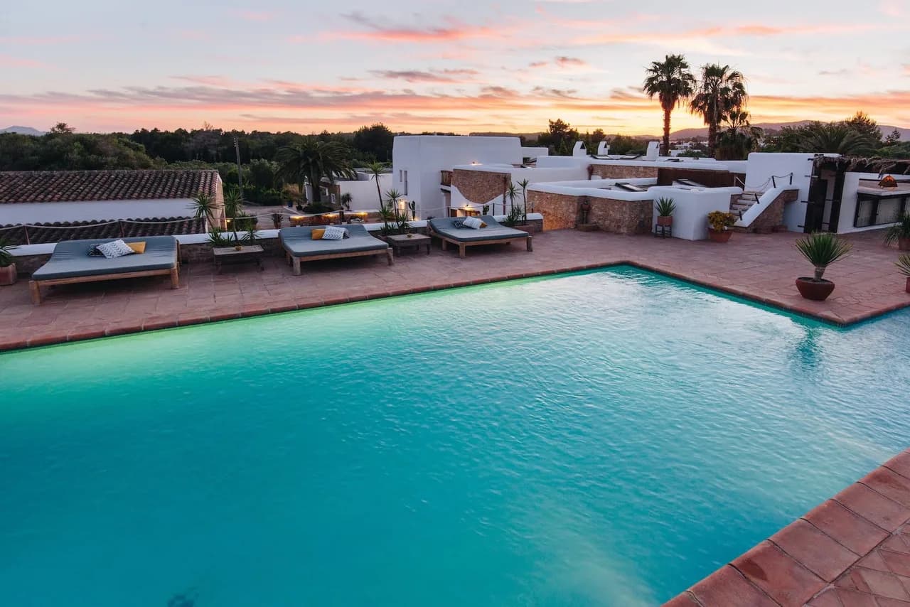 Las Chumberas is an elegantly restored luxury farmhouse located in the rural heart of the island photo 2