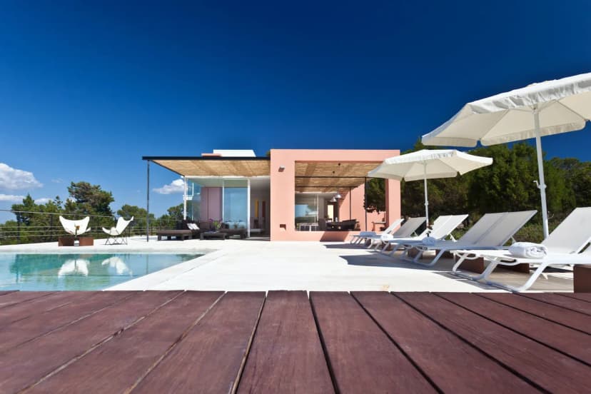 Wonderful family villa with sea and sunset views, close to Cala Conta and Cala Bassa