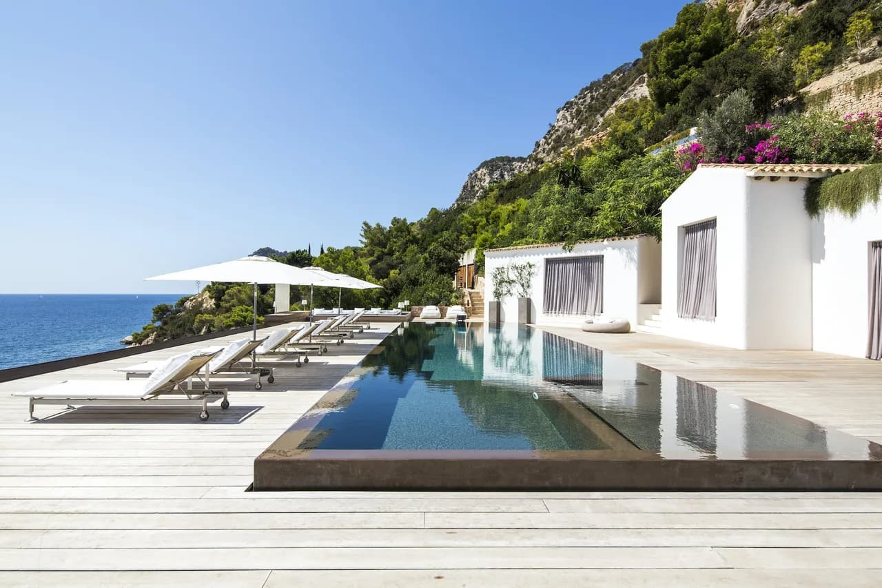 Paradise villa in sought-after Es Cubells on Ibiza’s beautiful south coast