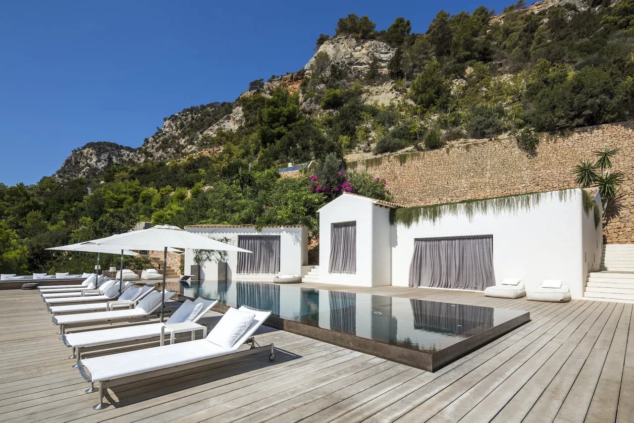 Paradise villa in sought-after Es Cubells on Ibiza’s beautiful south coast photo 5