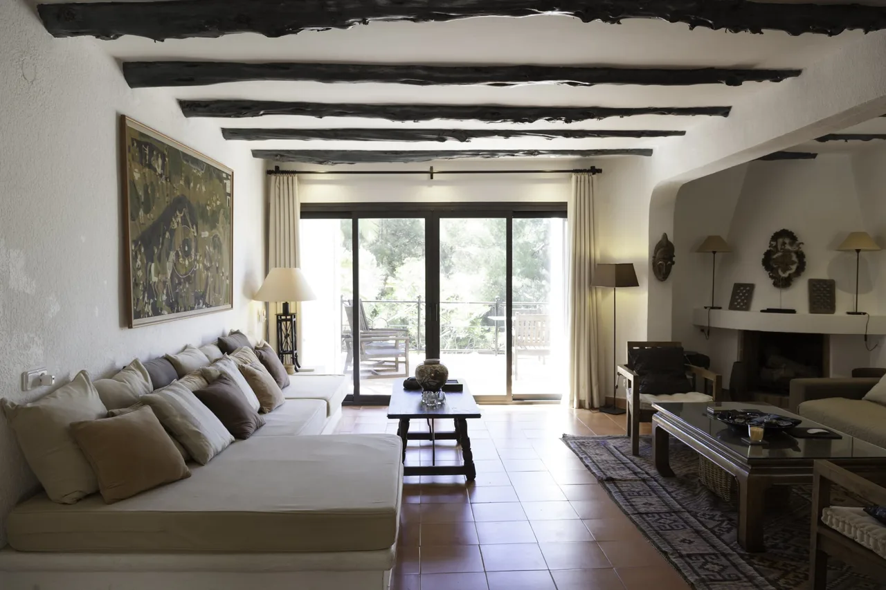 Beautiful Ibiza villa with swimming pool, set over several levels photo 2