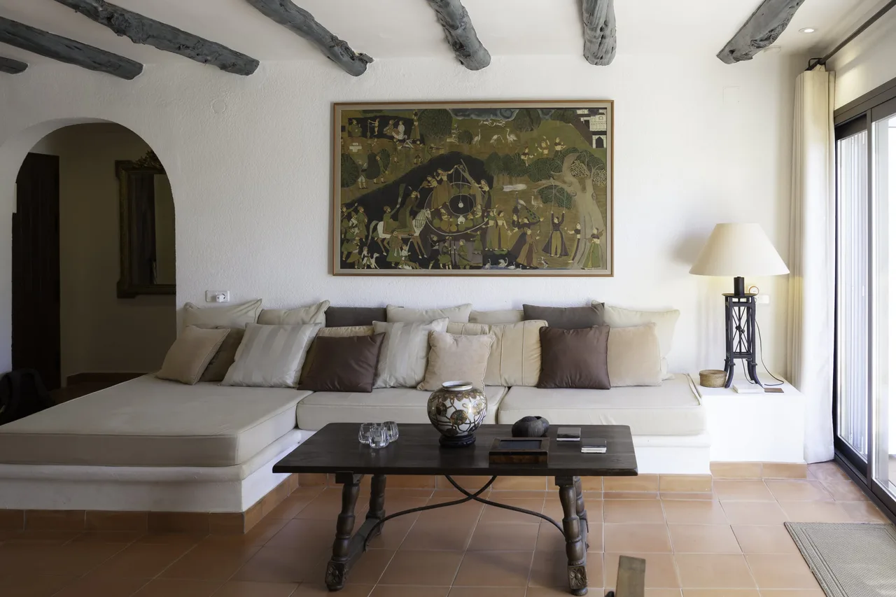 Beautiful Ibiza villa with swimming pool, set over several levels photo 3
