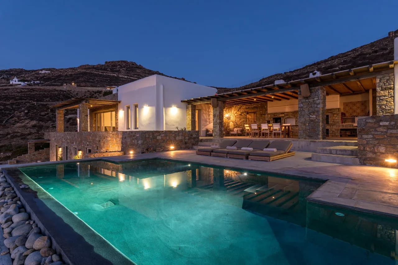 Charming Property in a Secluded Location, Close to the Fabulous Ftelia Beach