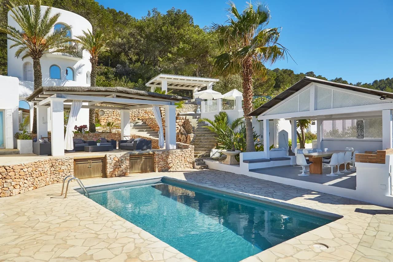 Beautiful Villa on Ibiza's West Coast With Fantastic Sea Views to Es Vedra photo 3