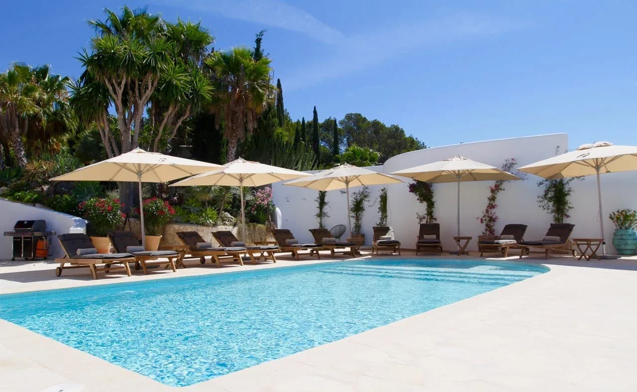 Stylish Ibizan villa, beautiful sea views, close to Ibiza town photo 4