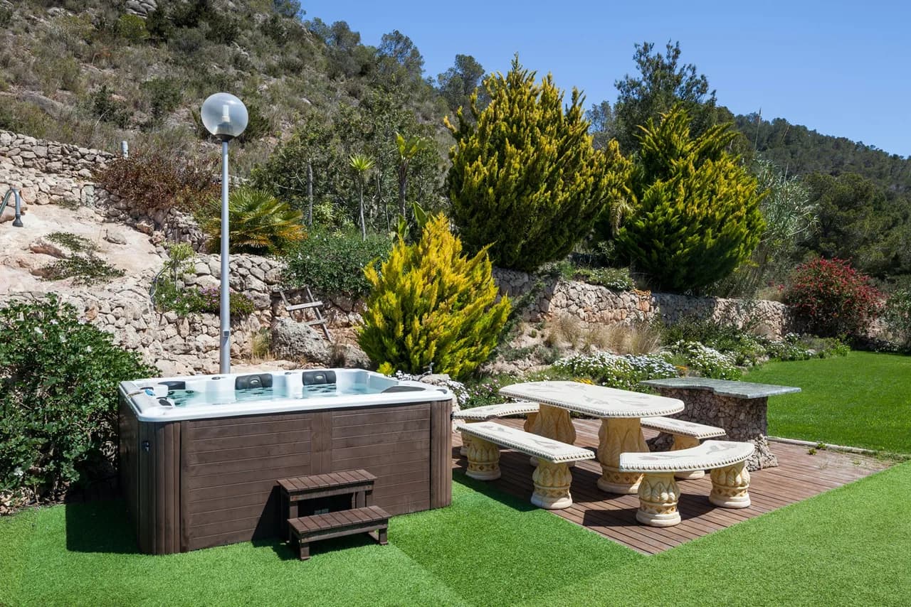 Modern villa with a classic feel, located on a mountain top with stunning country and sea views. photo 5