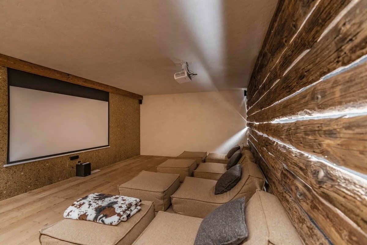 Natural Stone Chalet with Great Atmosphere photo 4