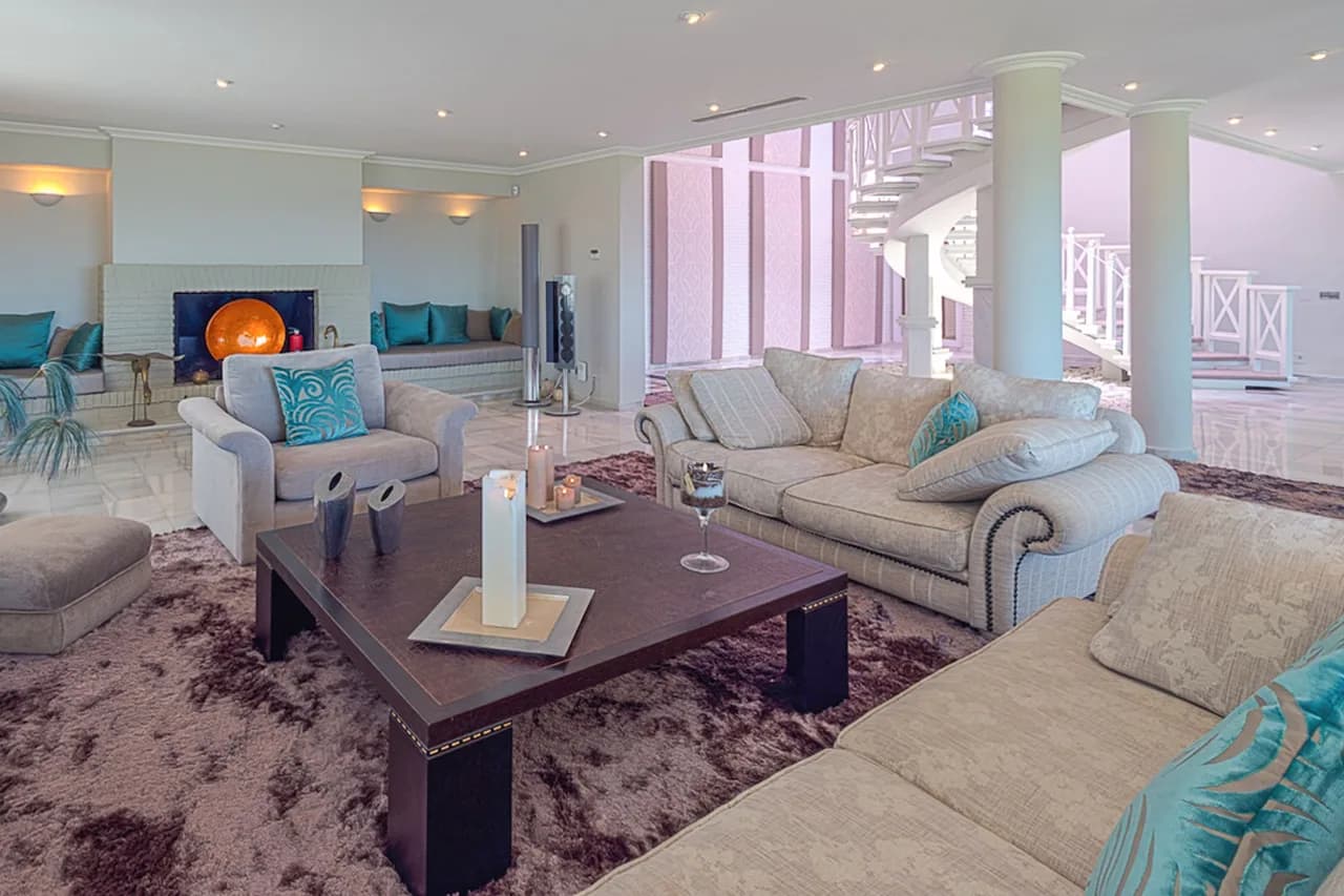 Independent Ultra Luxurious Villa with Smart Lighting System photo 3