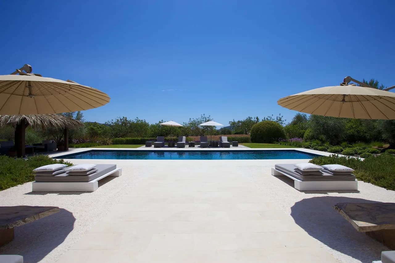 STUNNING COUNTRY-STYLE VILLA WITH MODERN FINISHING OF THE HIGHEST QUALITY photo 5