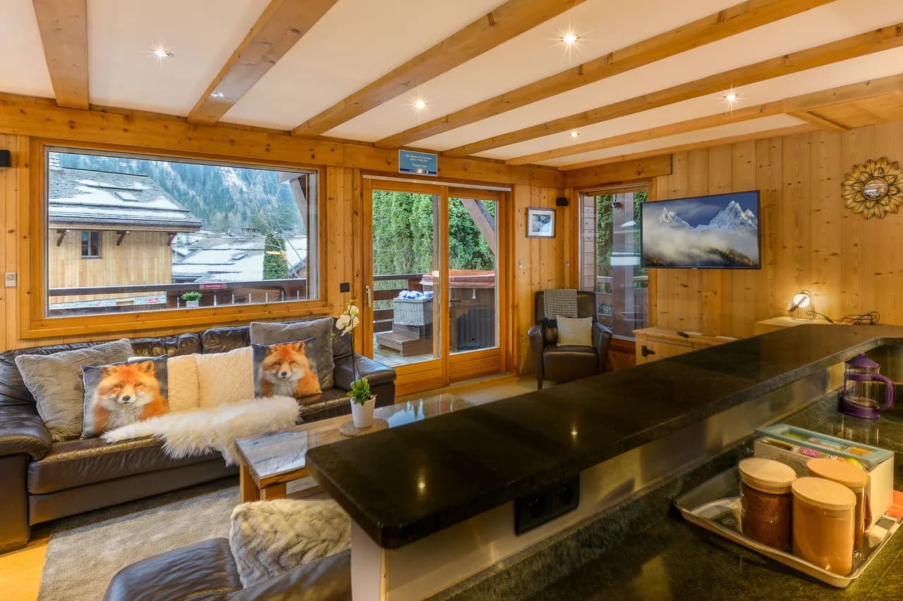 Woodland Exceptional Chalet with Luxurious Furniture photo 2