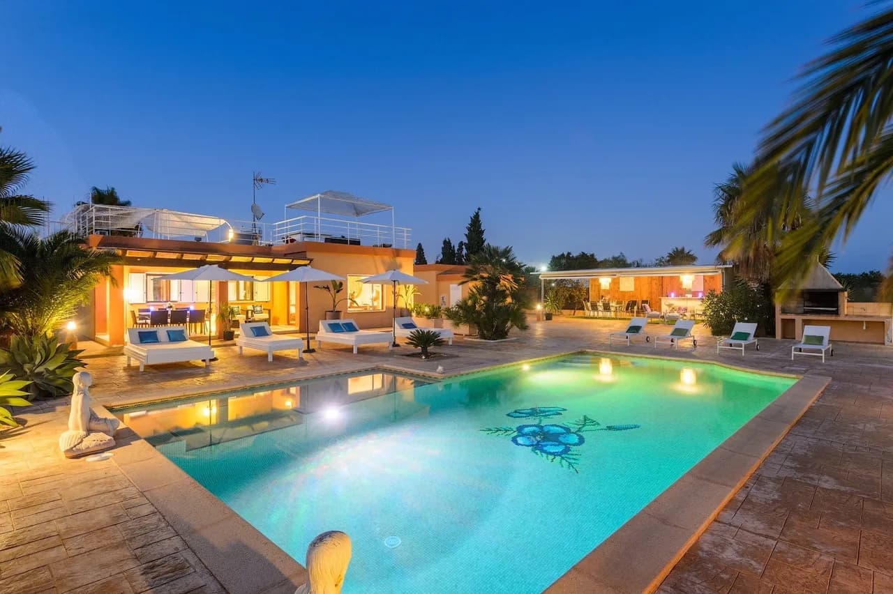 Fun, Modern Villa With Pool, Close to Ibiza Town photo 2