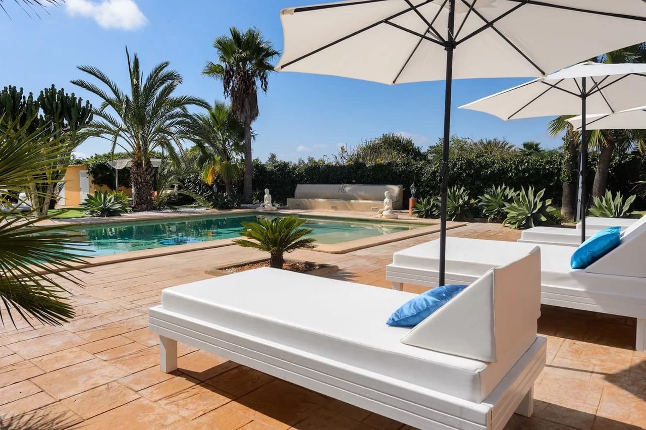 Fun, Modern Villa With Pool, Close to Ibiza Town photo 4