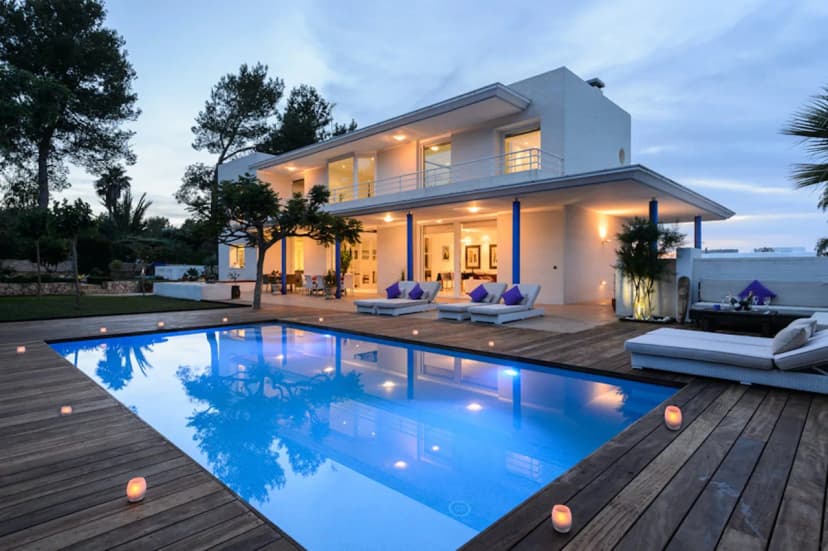 Well-appointed Villa on Ibiza’s Glorious West Coast, Close to San Antonio