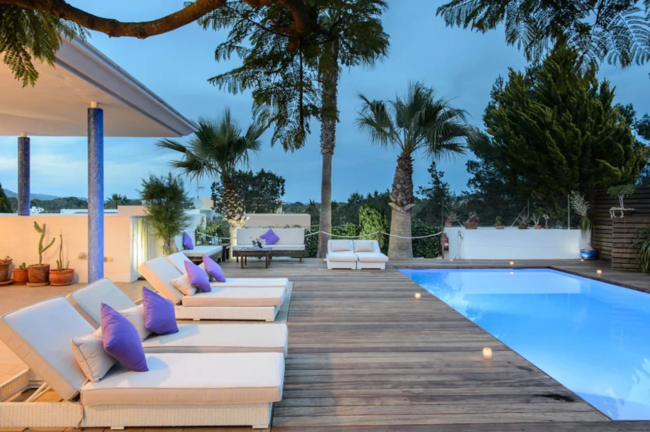 Well-appointed Villa on Ibiza’s Glorious West Coast, Close to San Antonio photo 4