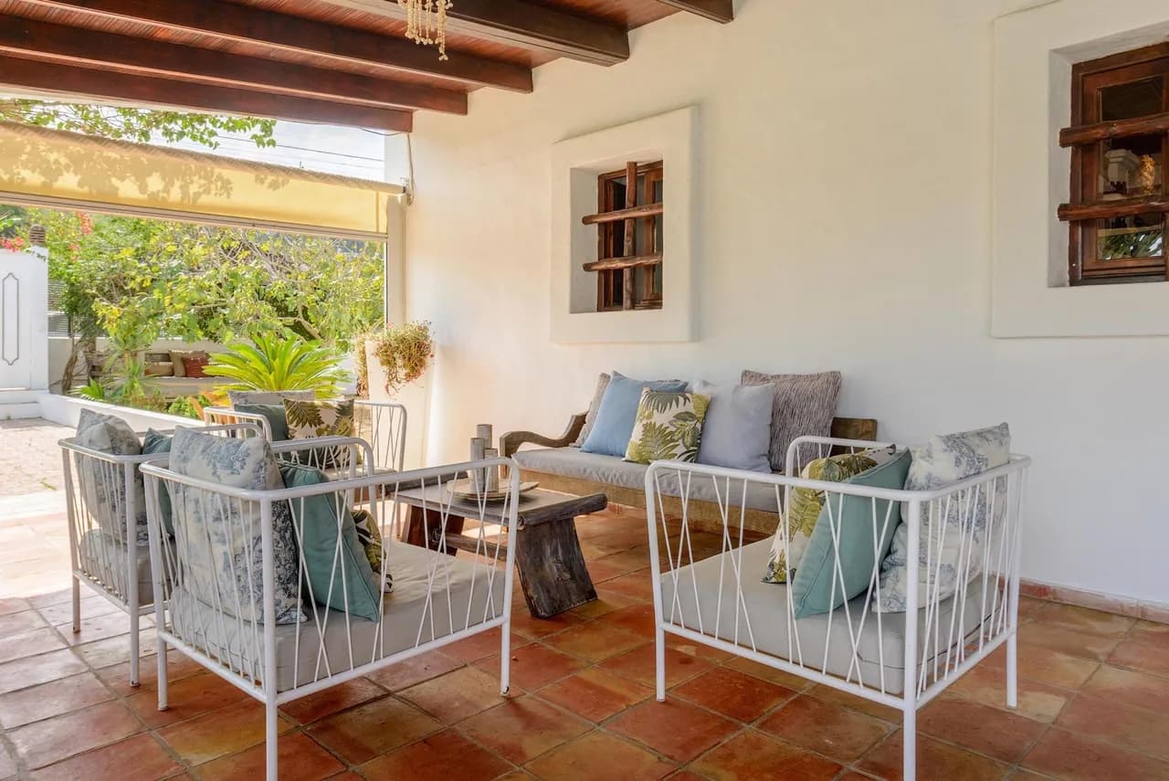 Fantastic Family Villa With Panoramic Countryside Views photo 5