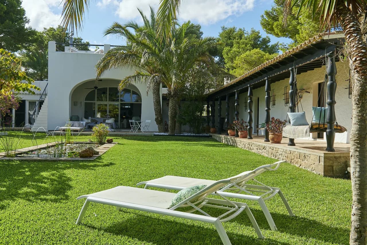 Charming Mediterranean Villa in an Ideal Location for Enjoying Ibiza’s Best West Coast Beaches photo 5
