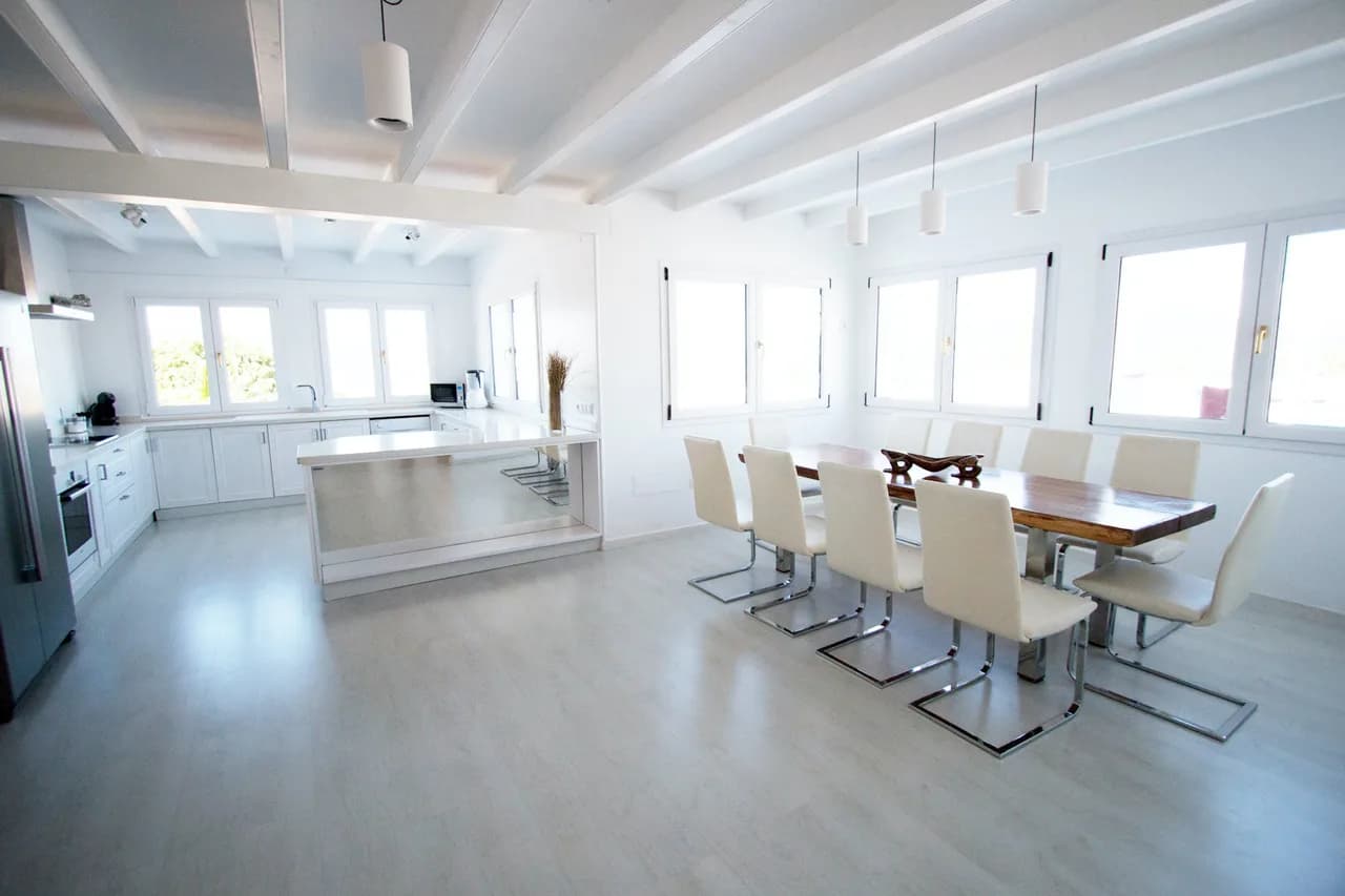 SECLUDED LUXURY VILLA 5 MINUTES FROM THE COSMOPOLITAN SANTA EULALIA photo 3