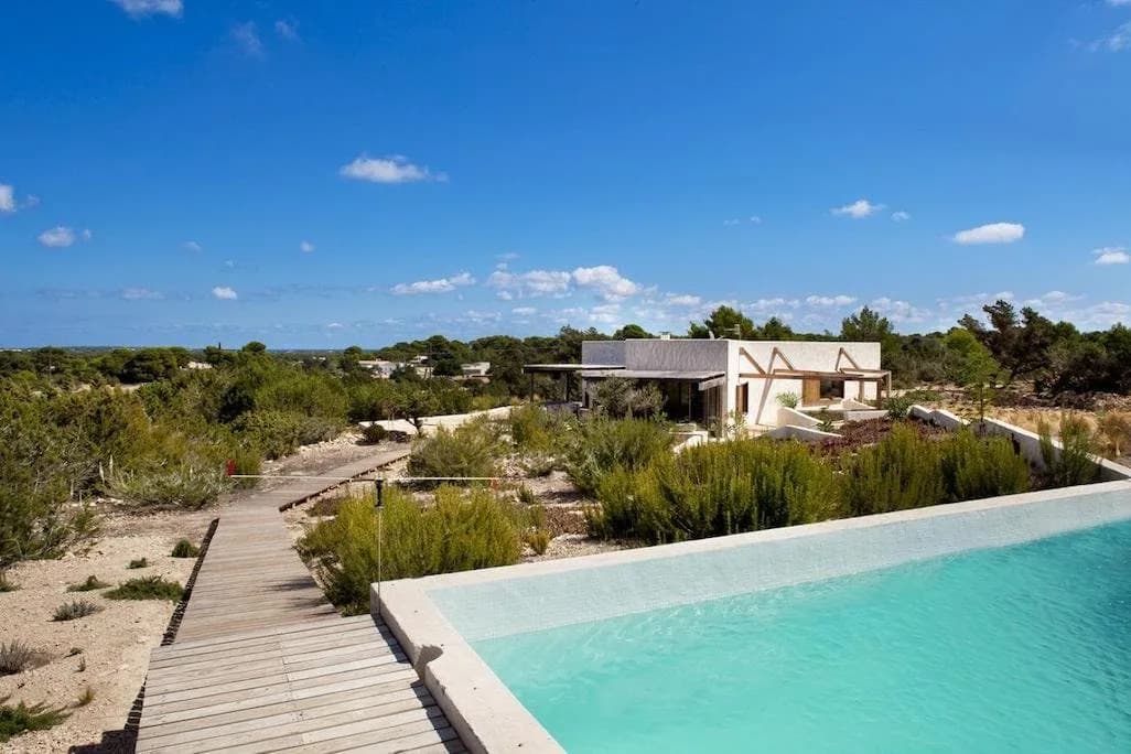 Beautiful Finca Located in ​​es Cap De Barbería With a Charming Hippy Chic Feel photo 2