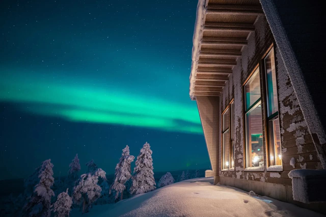 Perfectly Designed Amazing Lodge with Artic Views photo 4